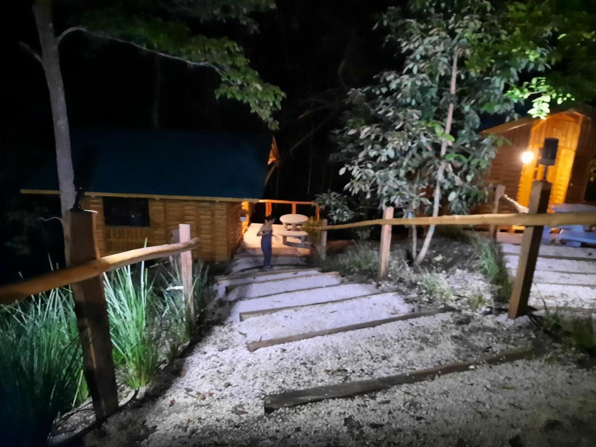 Eco-Turismo Guayacanes Sámara Buitenkant foto