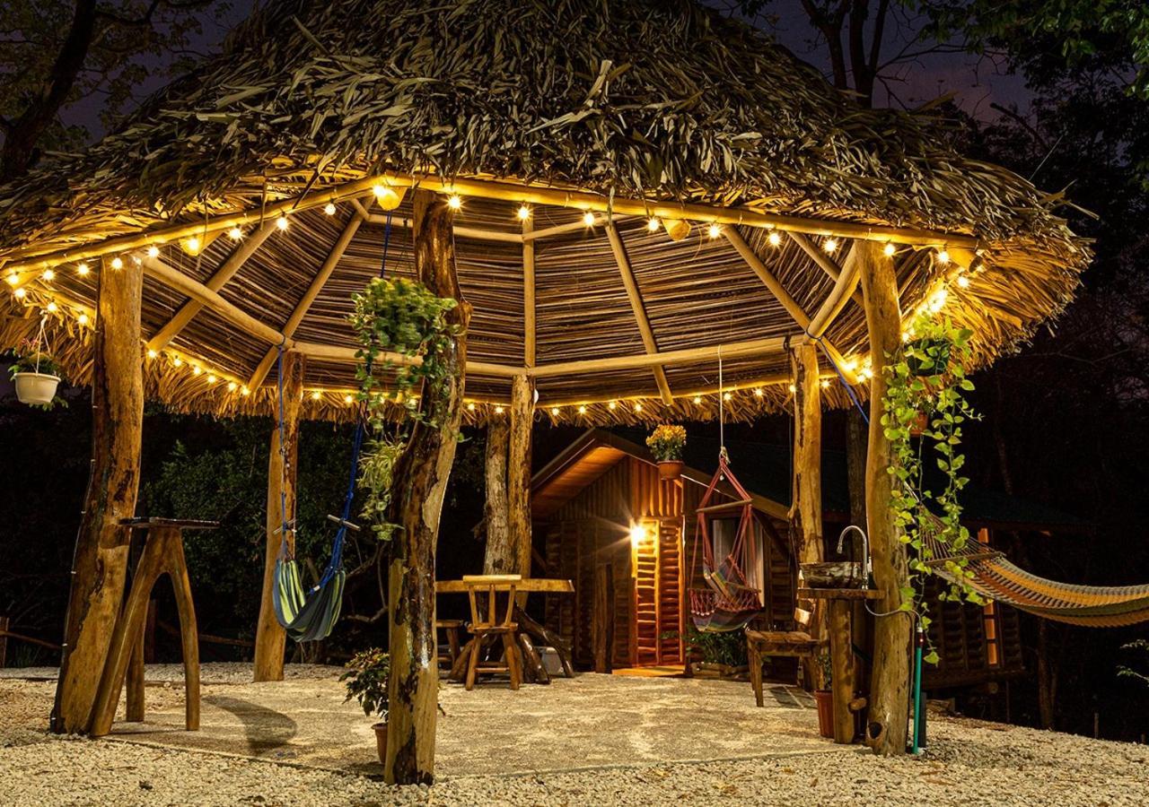Eco-Turismo Guayacanes Sámara Buitenkant foto